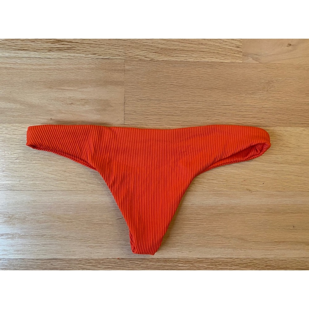Beach Riot Oasis Bikini Bottom - Picture 4 of 6